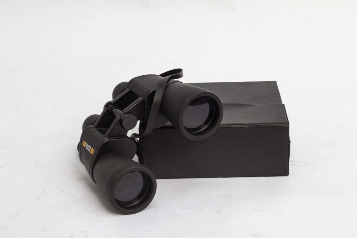 Binoculars Binoculars - Image 1