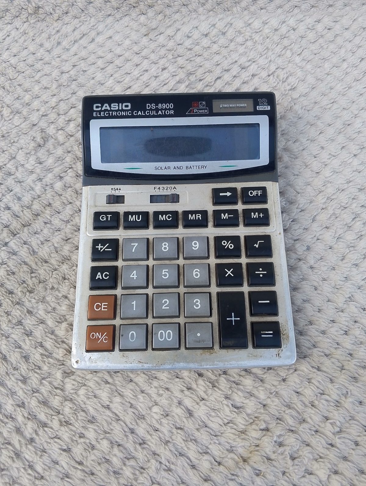 Calculator Calculator - Image 1