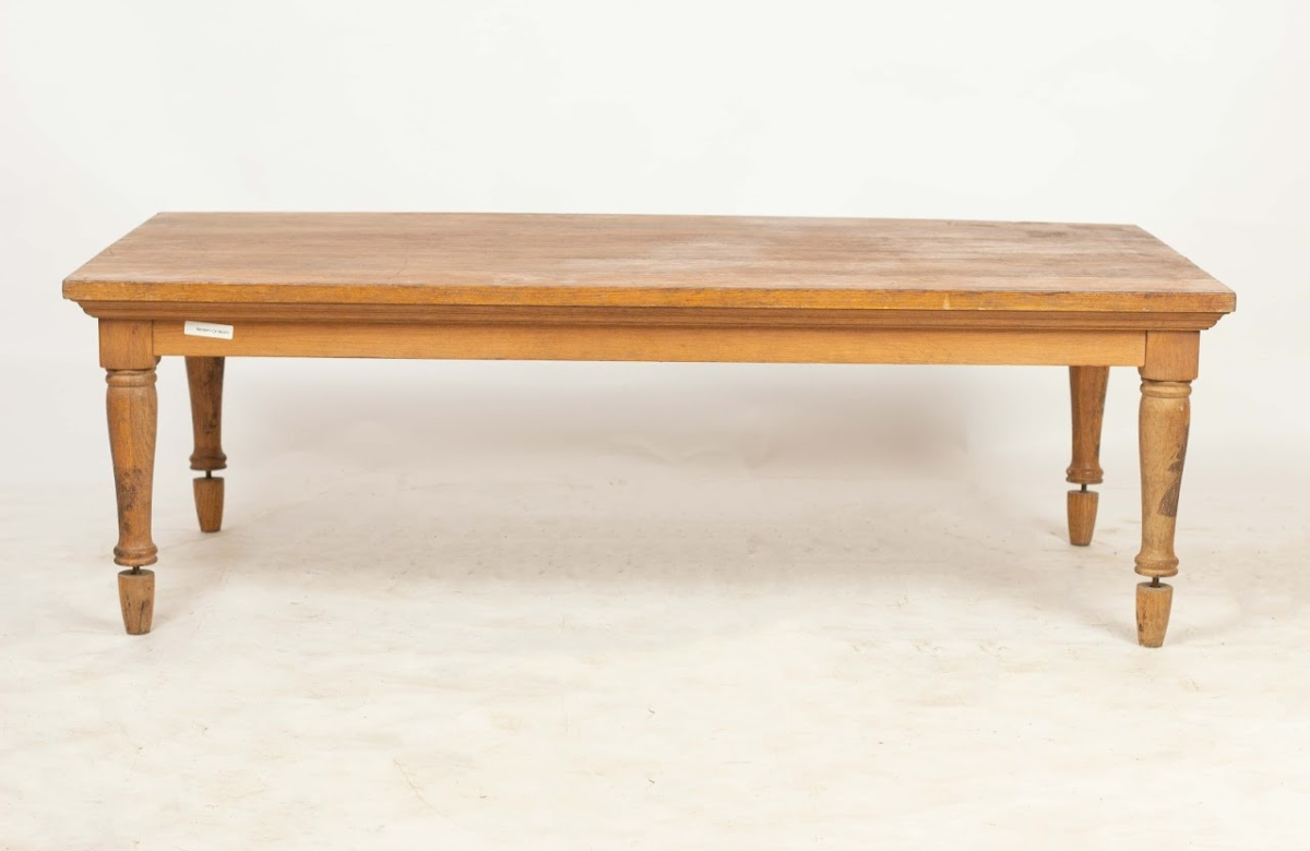 Center table - Image 1