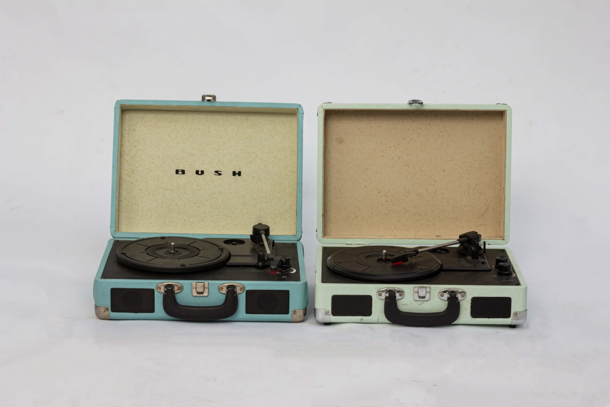 Classic Bush Turntable Classic Turntable - Image 1