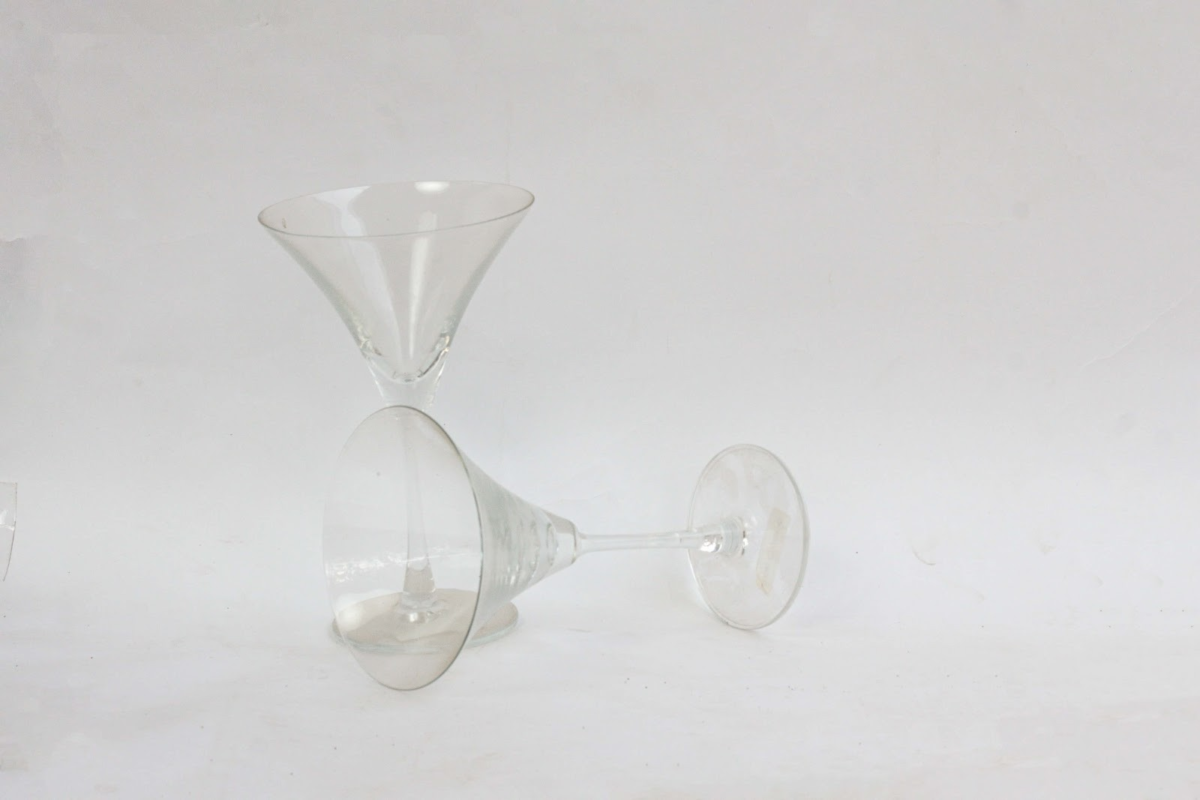 Clear Cocktail Glass (Round Foot) - Image 1