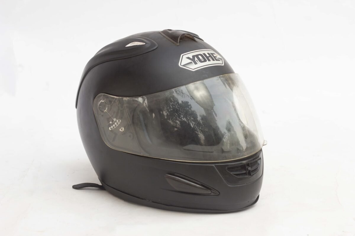 Power bike helmet - Image 1