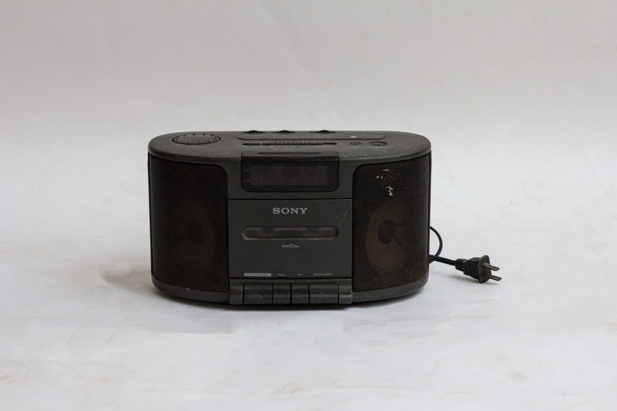 Retro Cassette Clock Retro Cassette Clock - Image 1