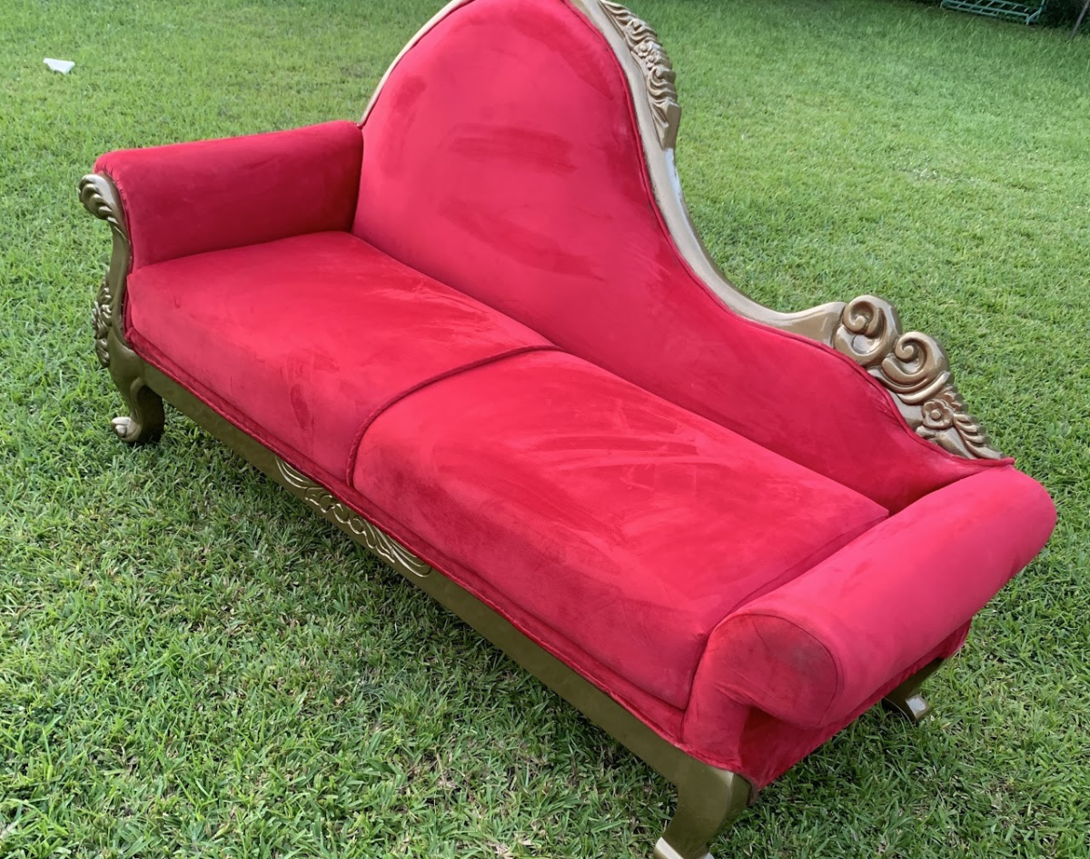 Royal Chaise
