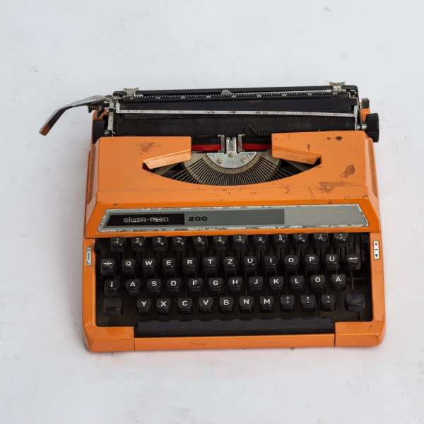 Silver Reed Typewriter