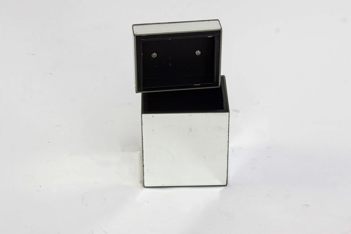 Trinket box