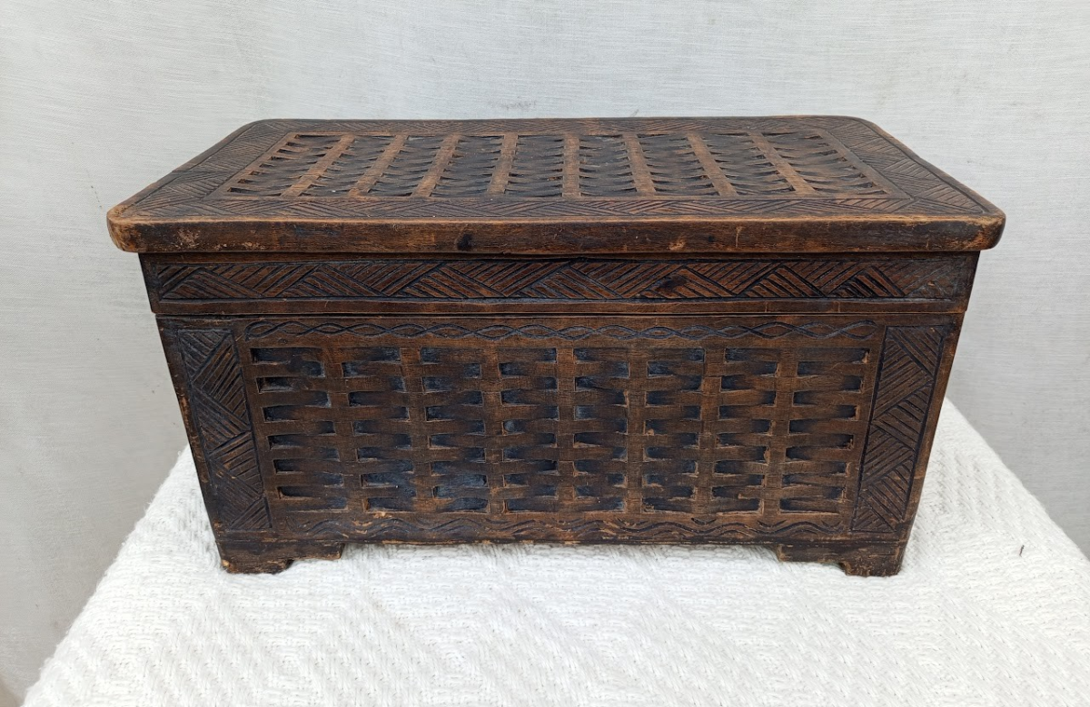 Trunk Carved Wood Woven-Pattern Trunk - Image 1
