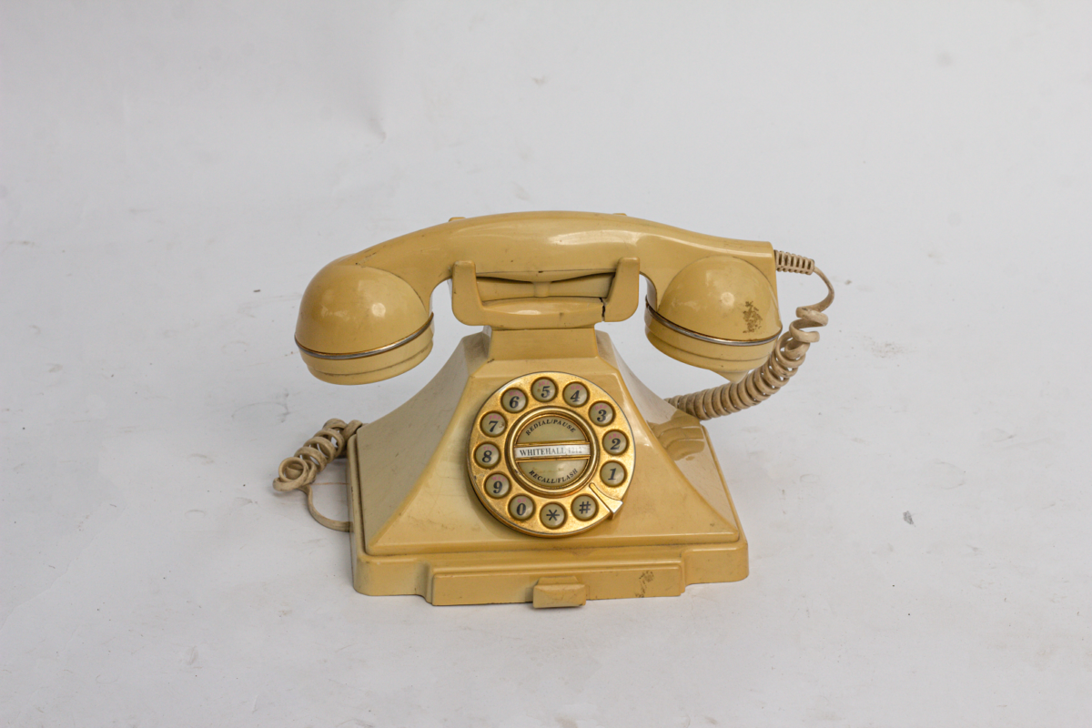 Yellow Retro Telephone - Image 1