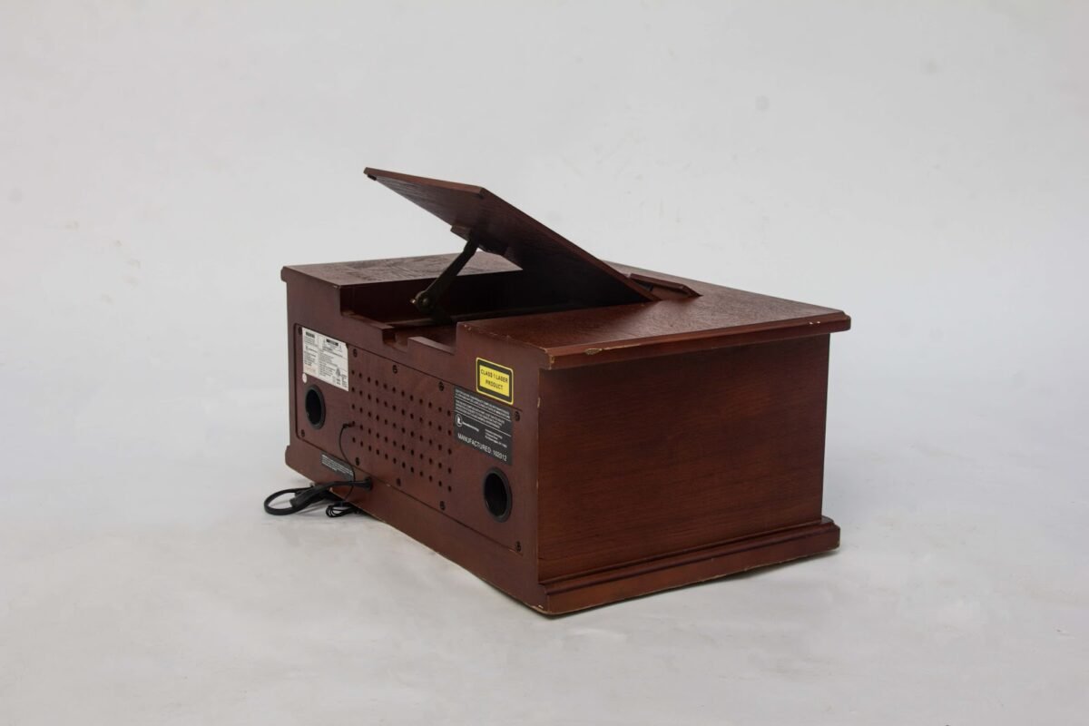 iPod Retro Station - Image 2