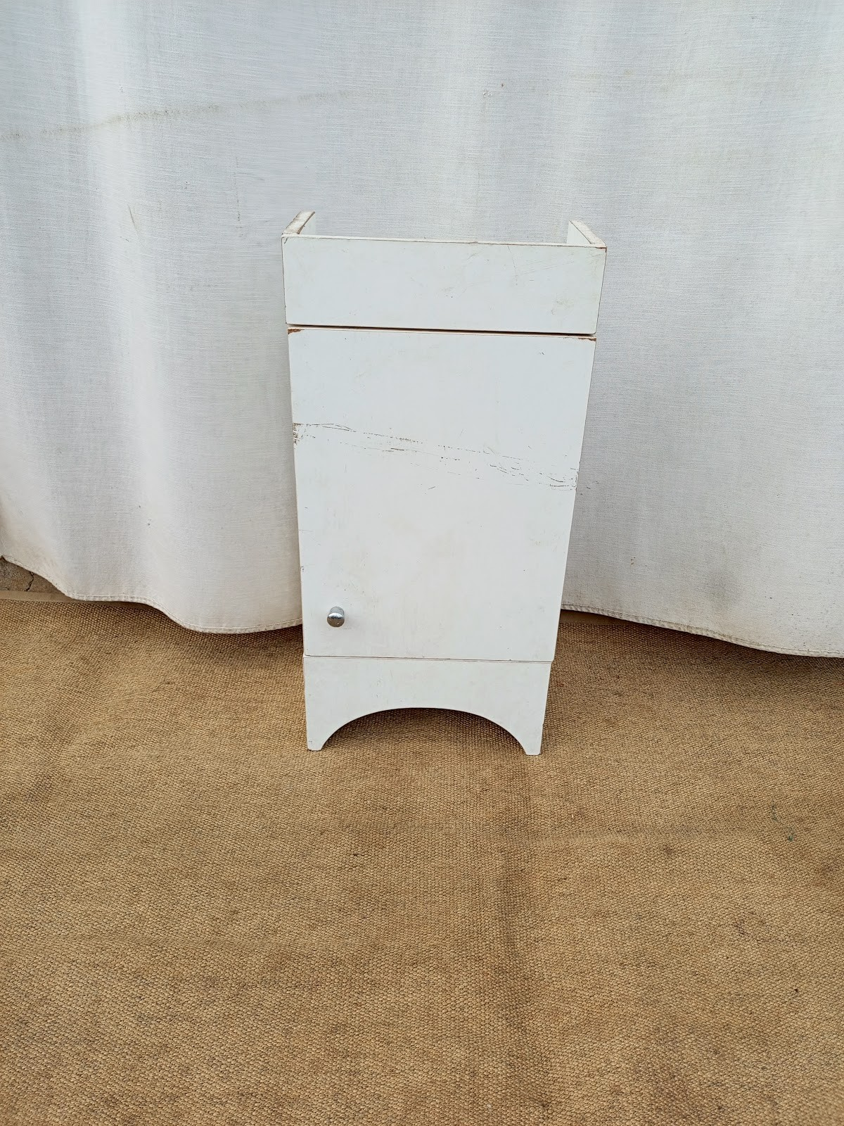 vanity cabinet Vanity cabinet - Image 1