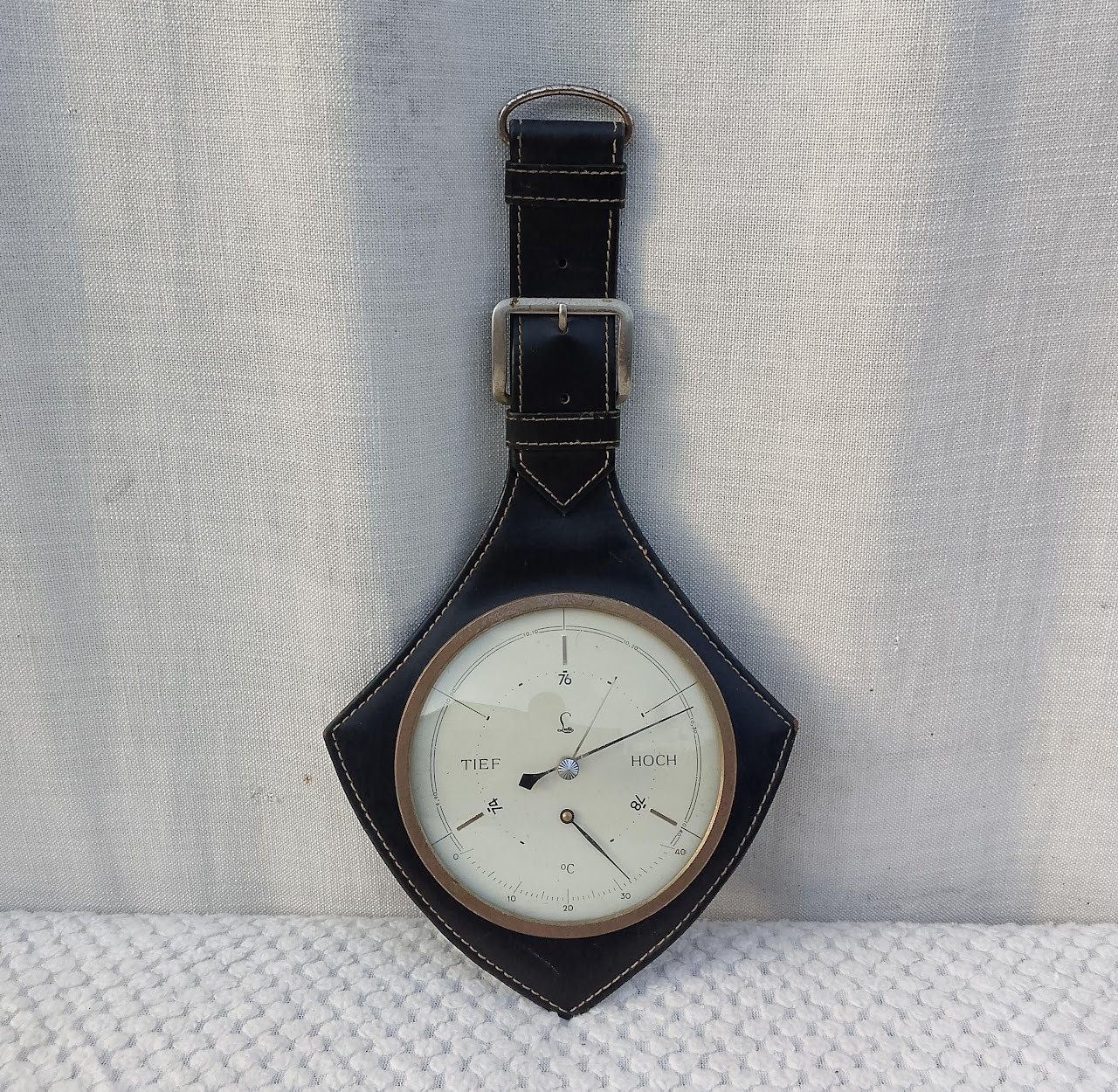 Buckle Clock Buckle Clock