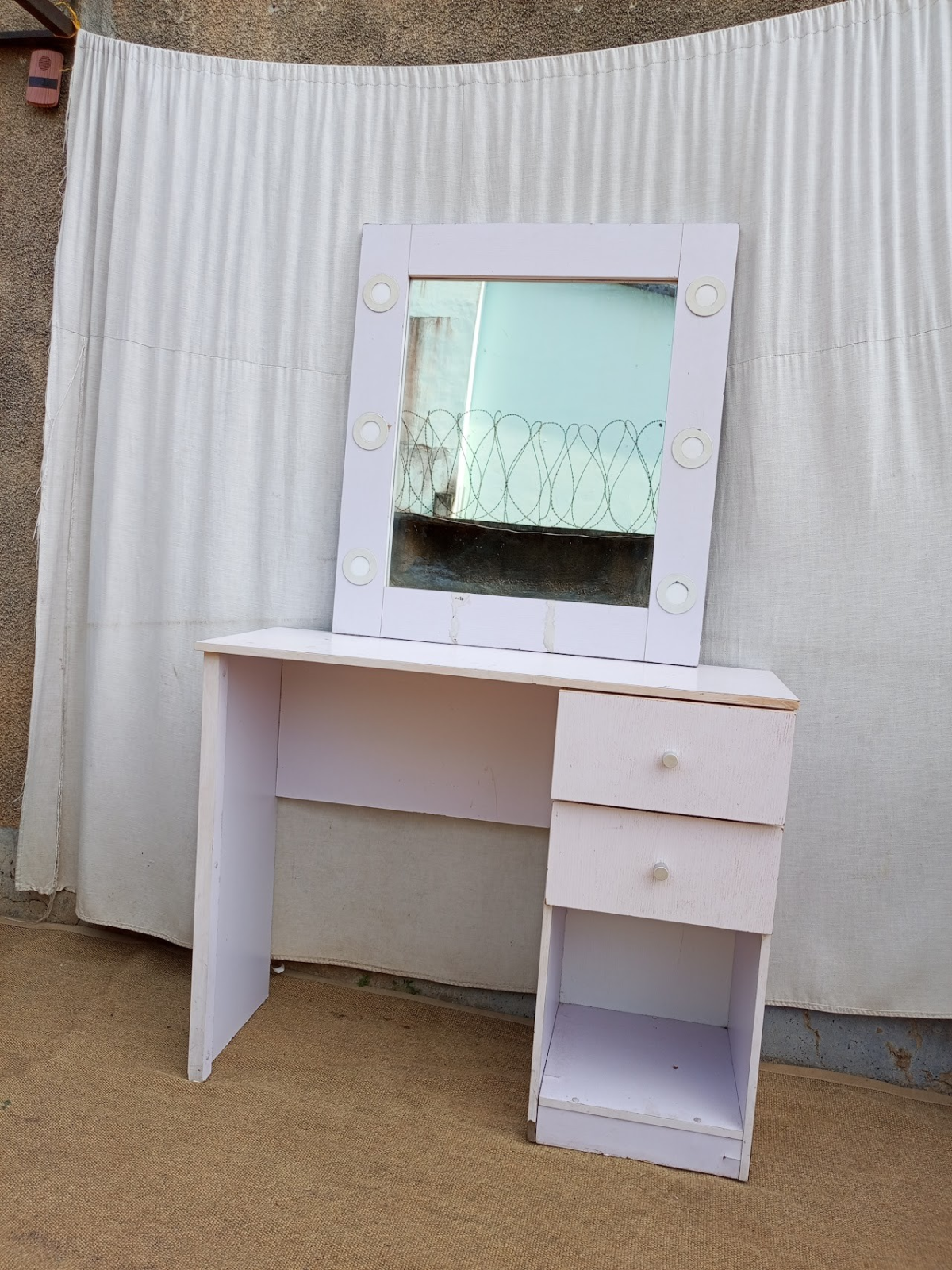 Dressing table Dressing table