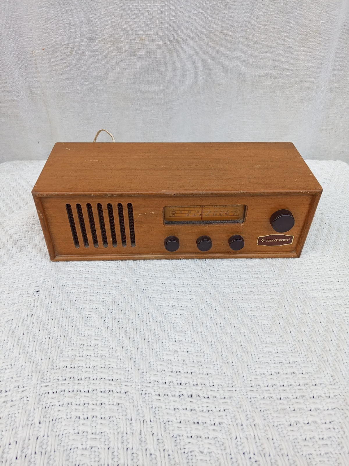 Radio Soundmaster Wooden Radio - Image 1