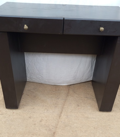 console table