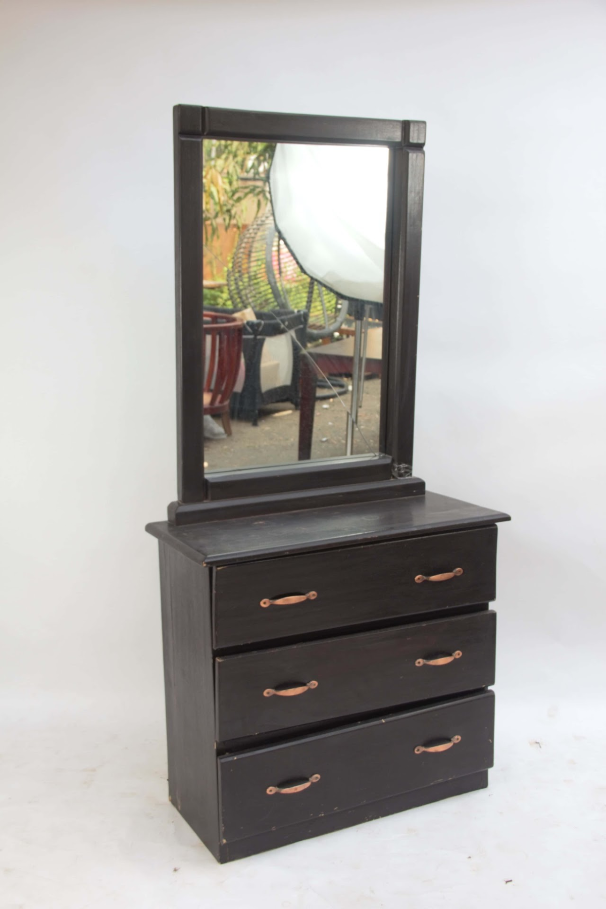 dressing table