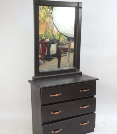 dressing table