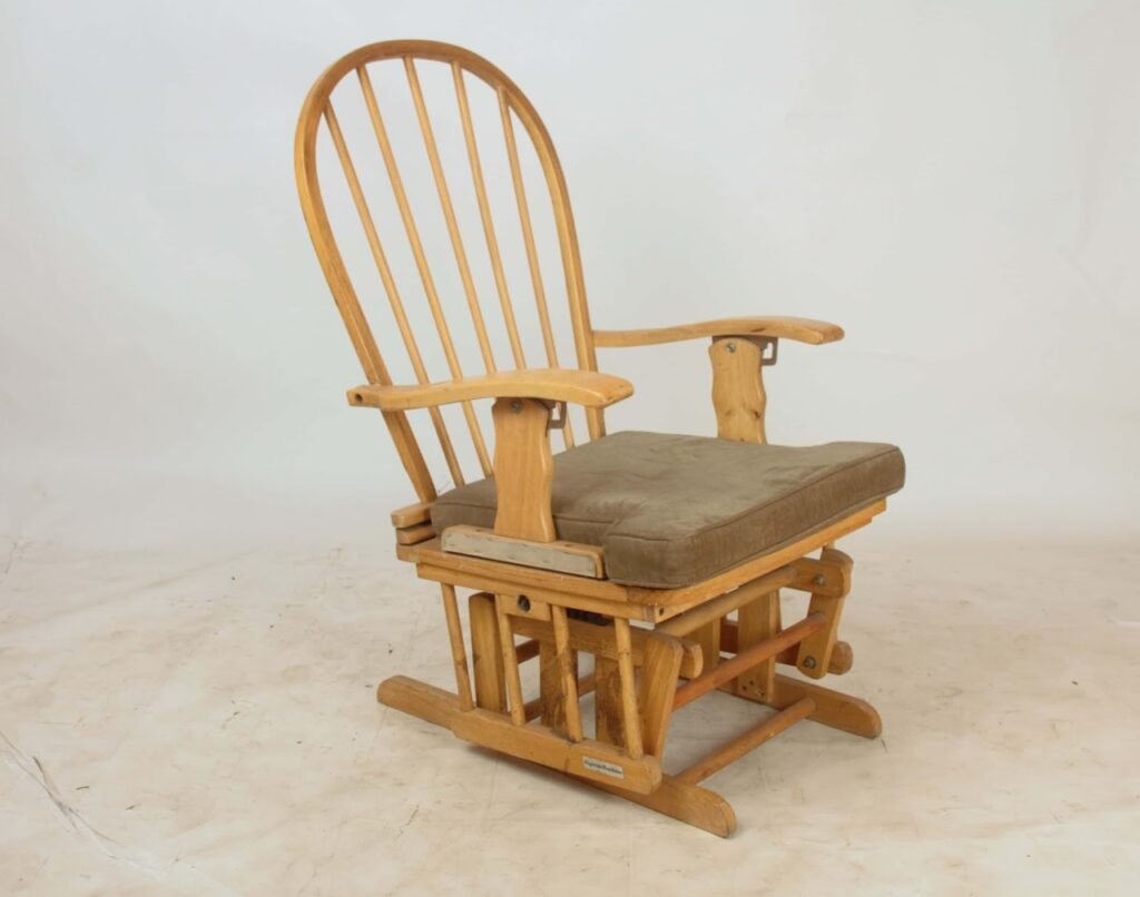 Rocking chair