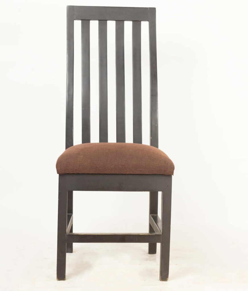 Armless dining chair