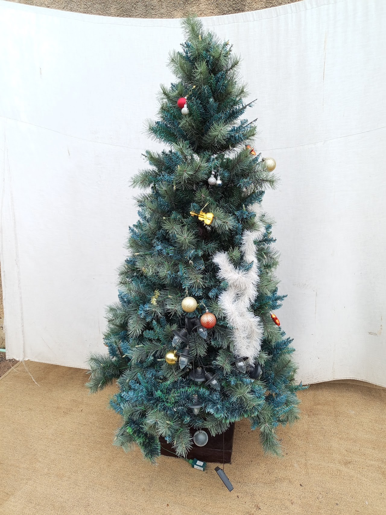 Artificial christmas tree