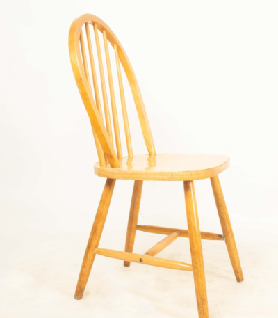 Windsor chair