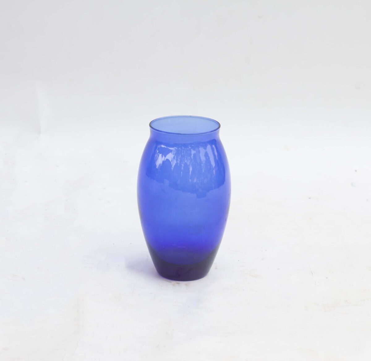 Cobalt blue glass vase - Image 1