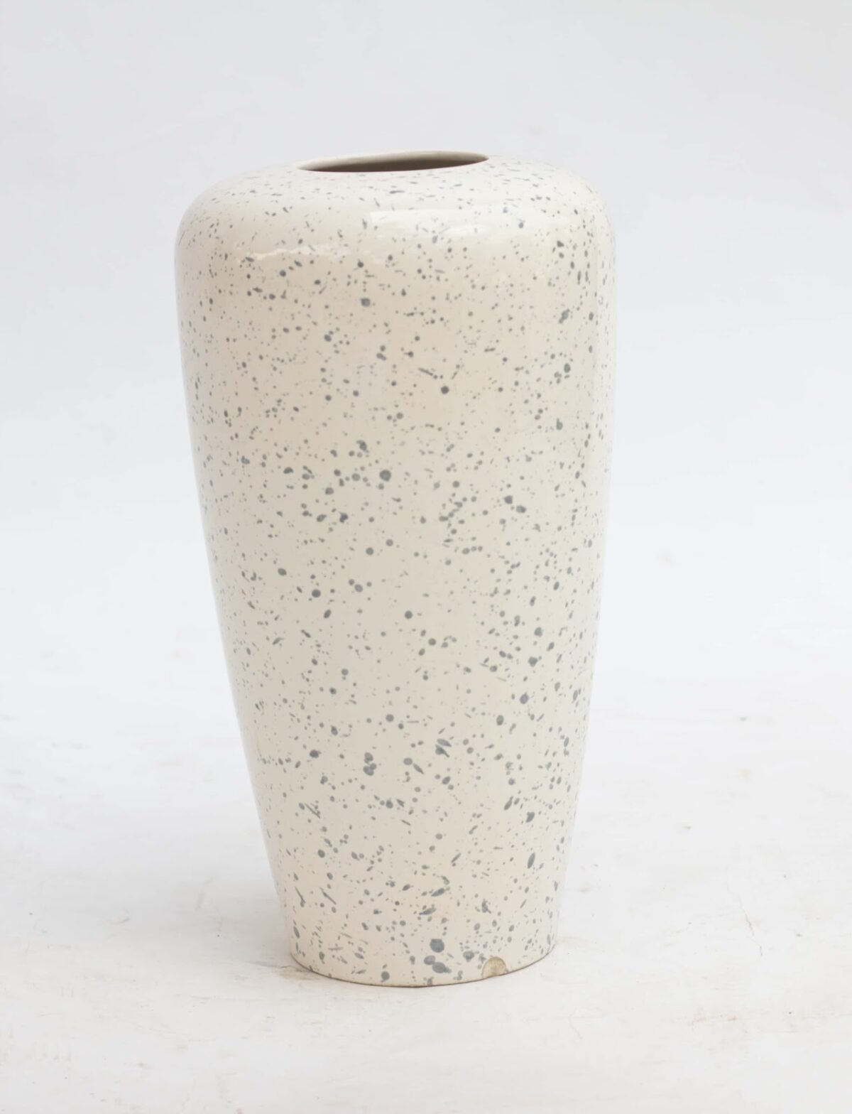 Cream Ceramic vase Ceramic vase - Image 1
