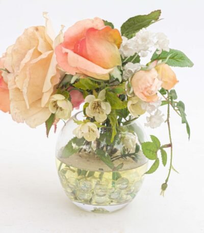 Glass vase with flowers