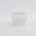 Swirl ribbed pot