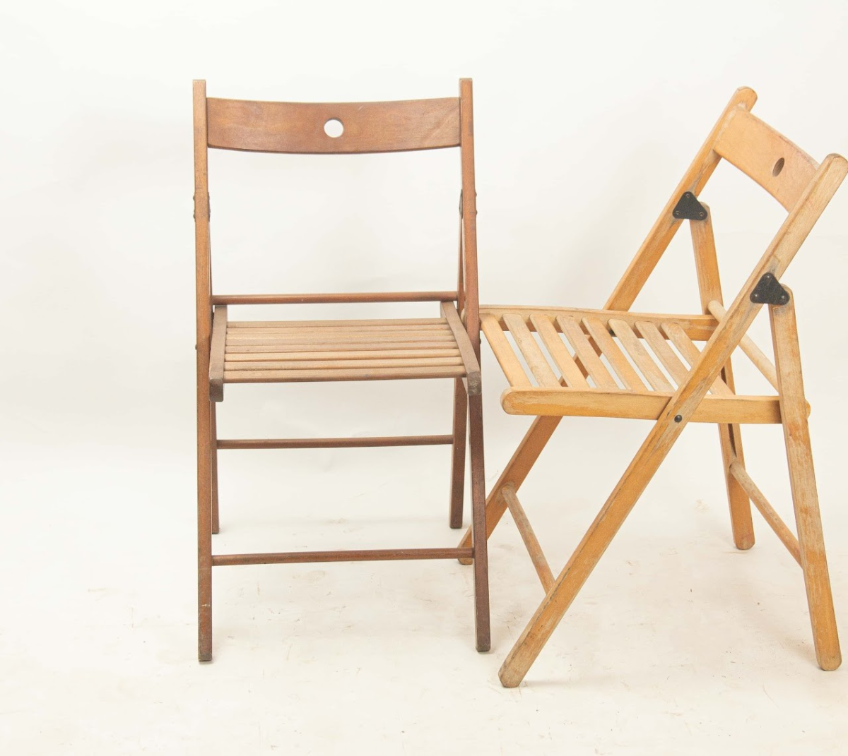 Vintage folding chairs Vintage folding chair