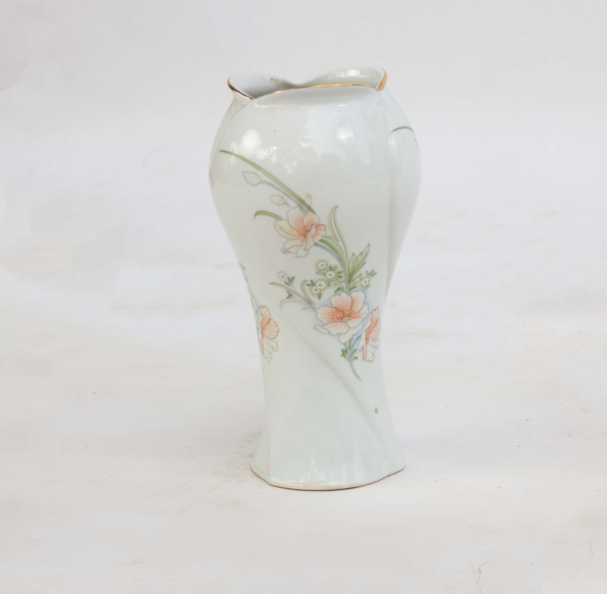 antique ceramic vase Antique Ceramic Vase - Image 1