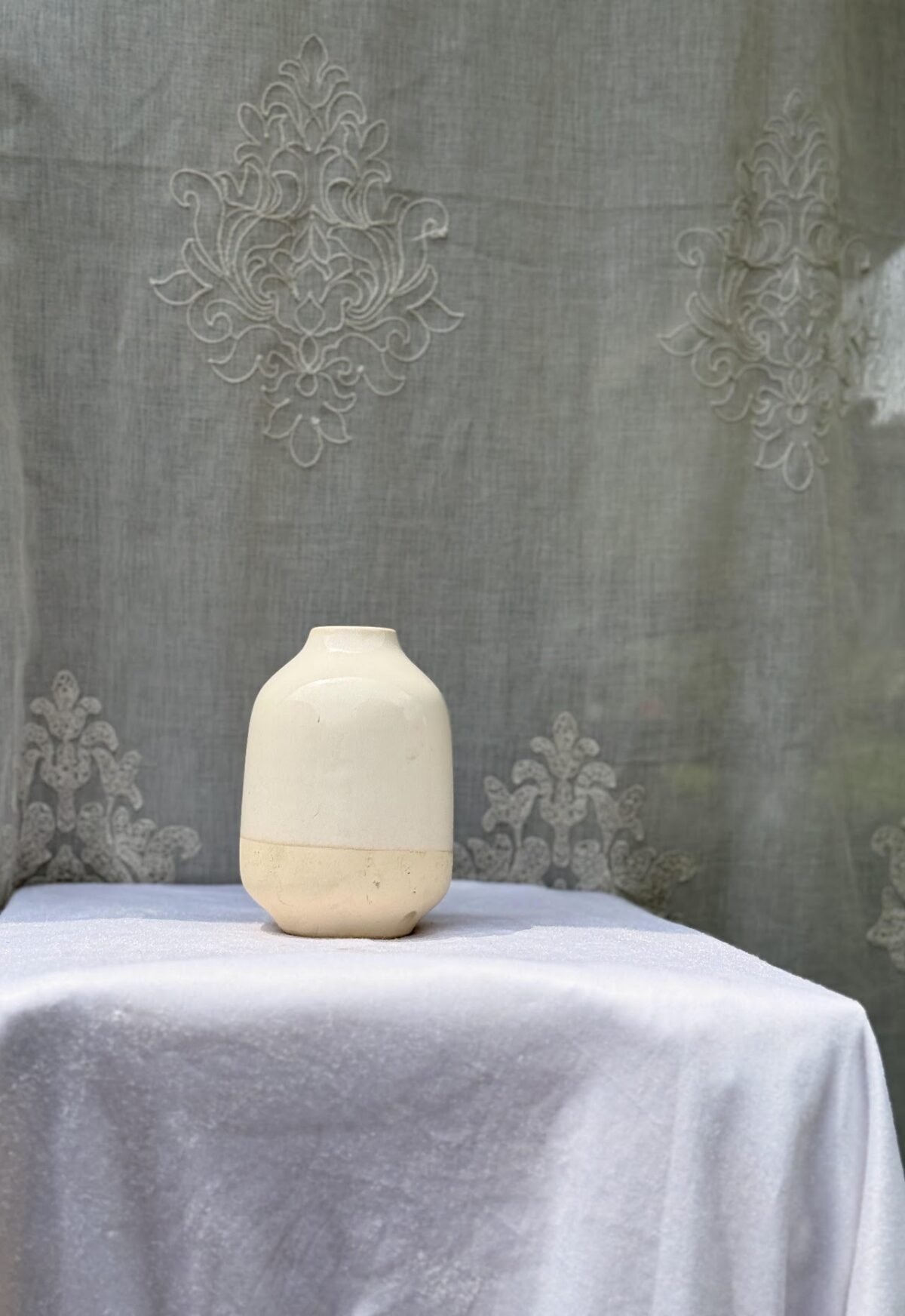Ceramic bud vase