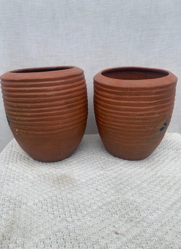 Clay pot