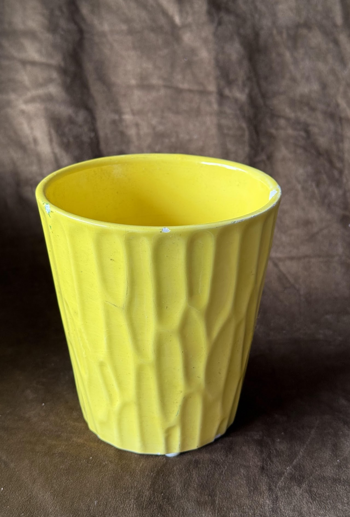 fluted ceramic vase Fluted Ceramic Vase - Image 1