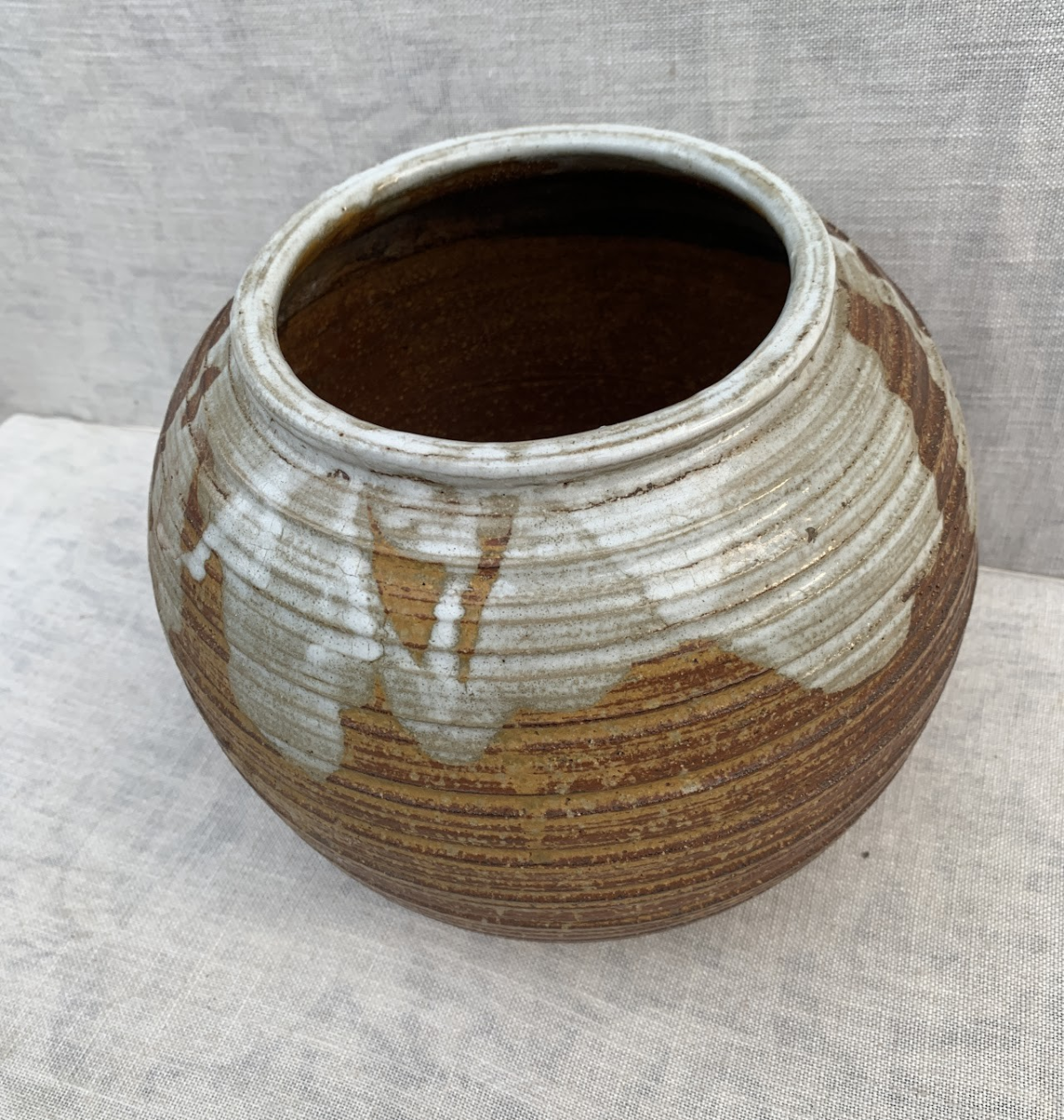studio pottery Studio Pottery Vase - Image 1