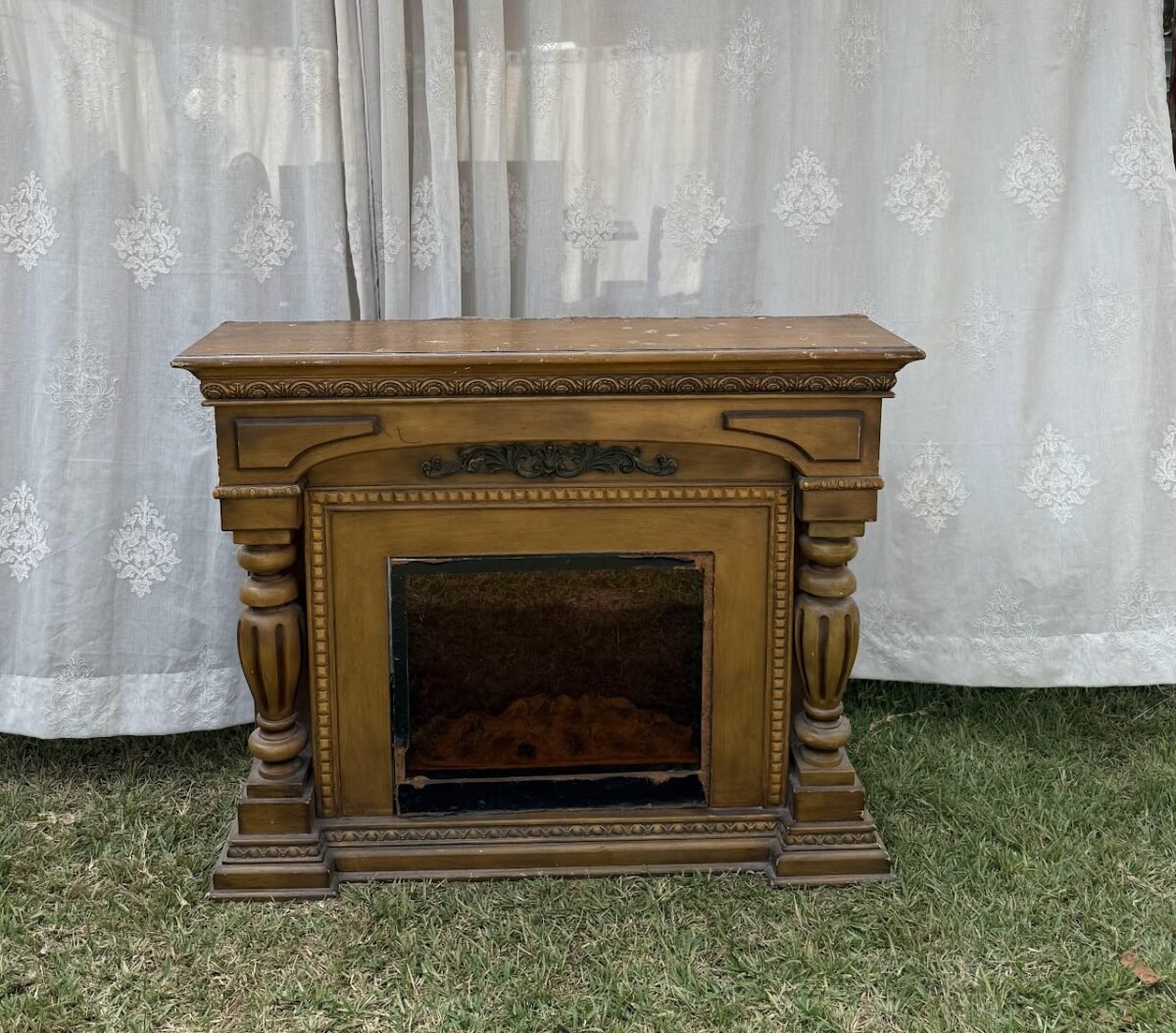 Electric Indoor Fireplace - Image 1