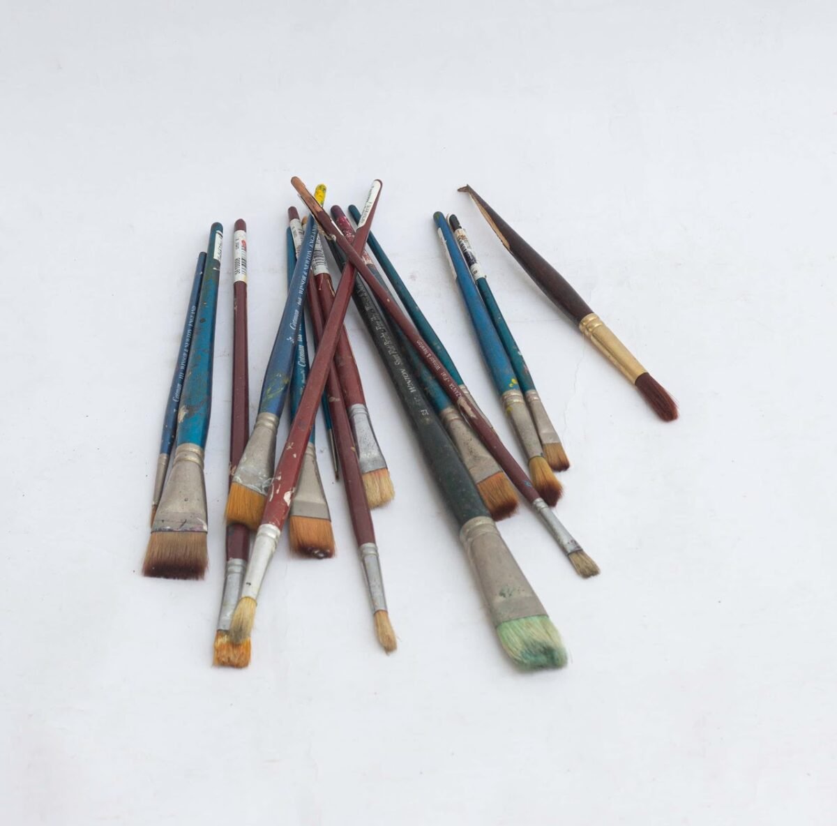 Paint brushes Paint brushes - Image 1