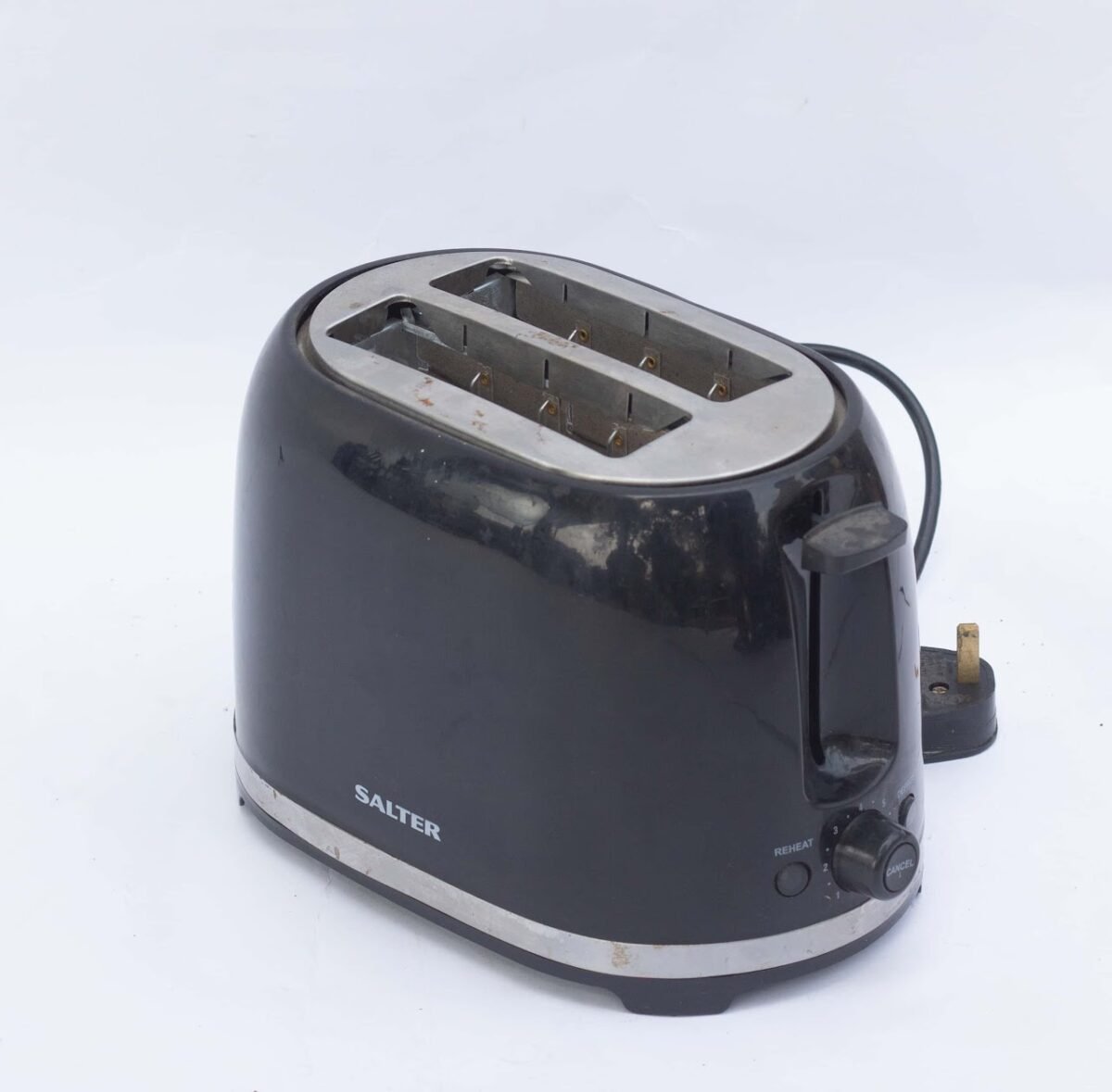 2 Slice Toaster 2-Slice Toaster - Image 1