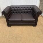 2-seater leather chesterfield Sofa