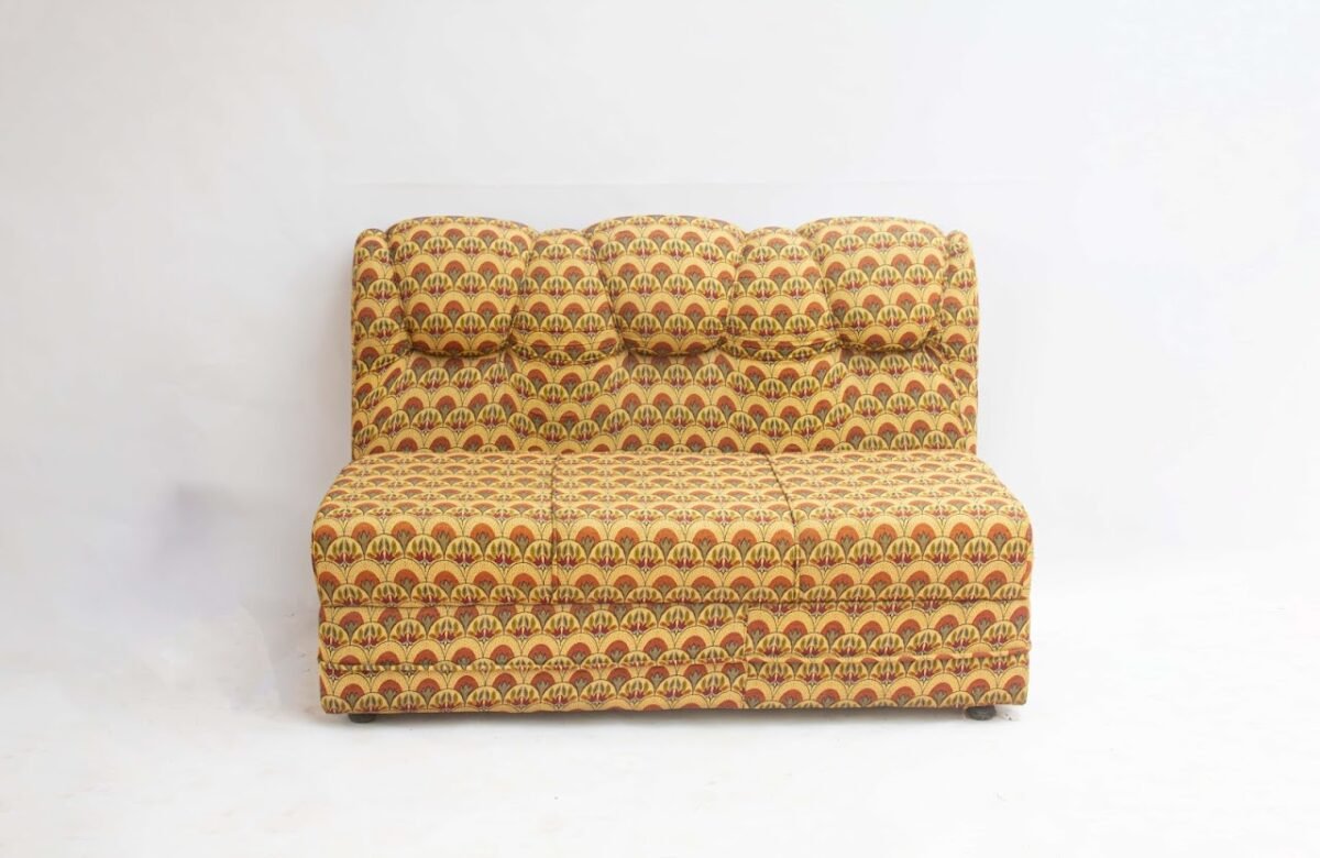 2-seater vintage sofa set Vintage 2-Seater Sofa Set - Image 1