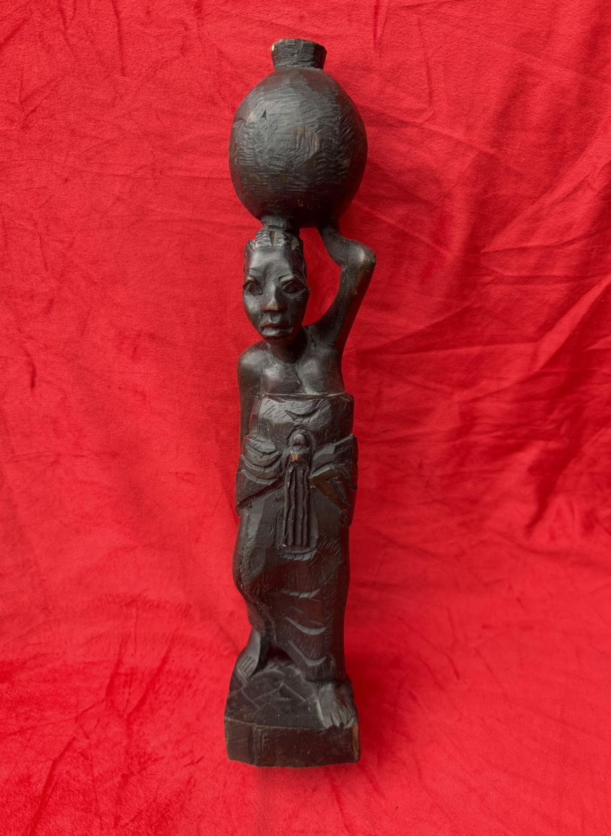 African Water Carrier - Image 2