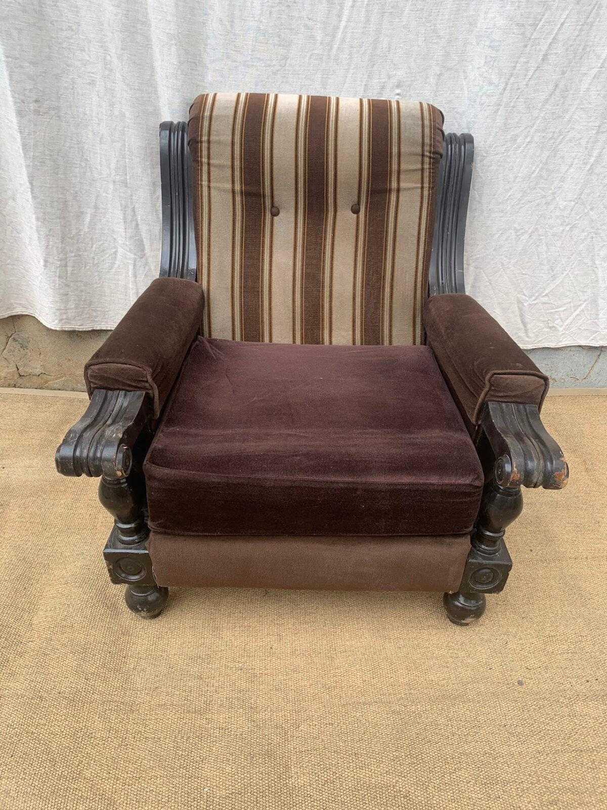 Antique brown armchair Antique brown armchair - Image 1