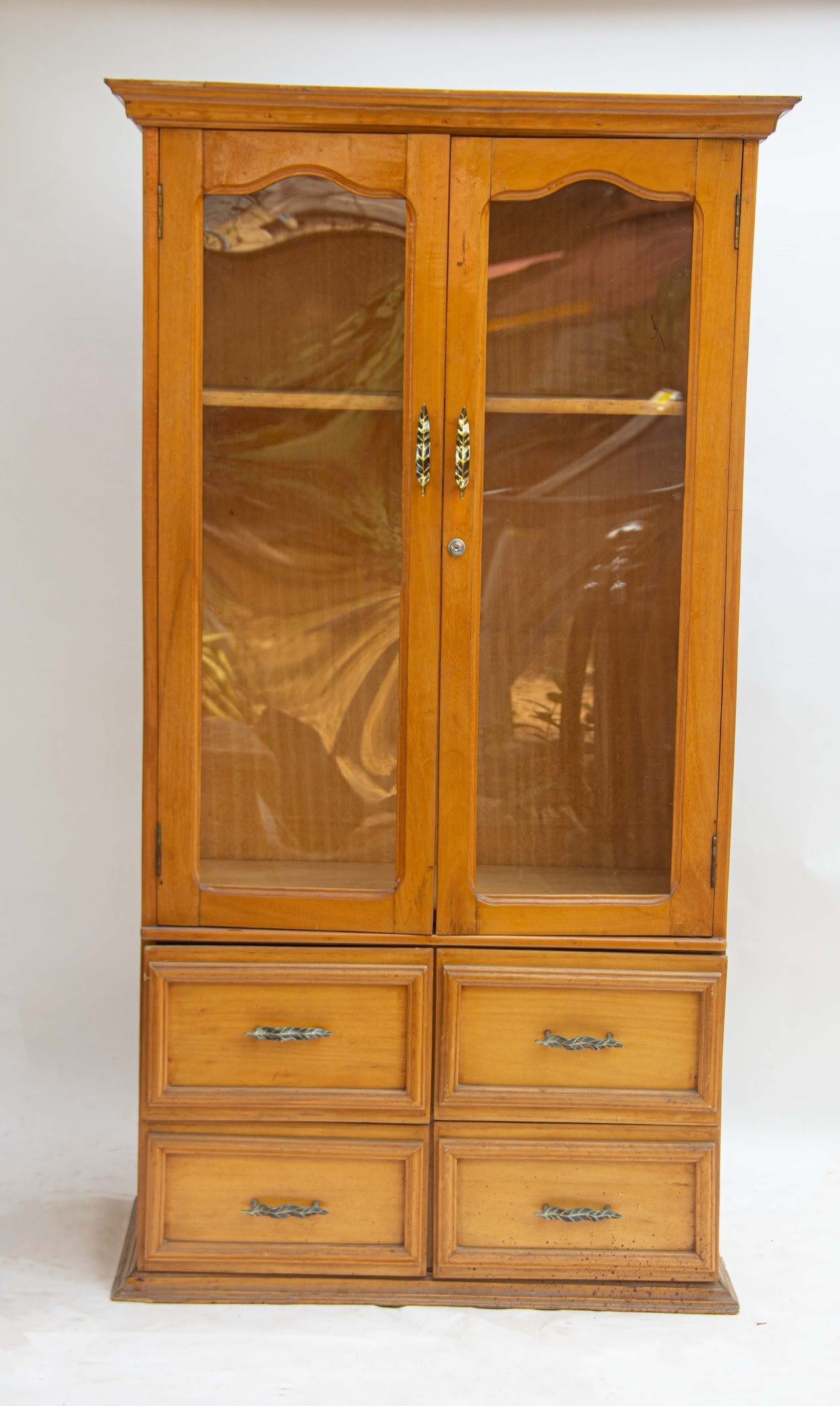 Brown Wooden display cabinet Brown Wooden display cabinet - Image 1