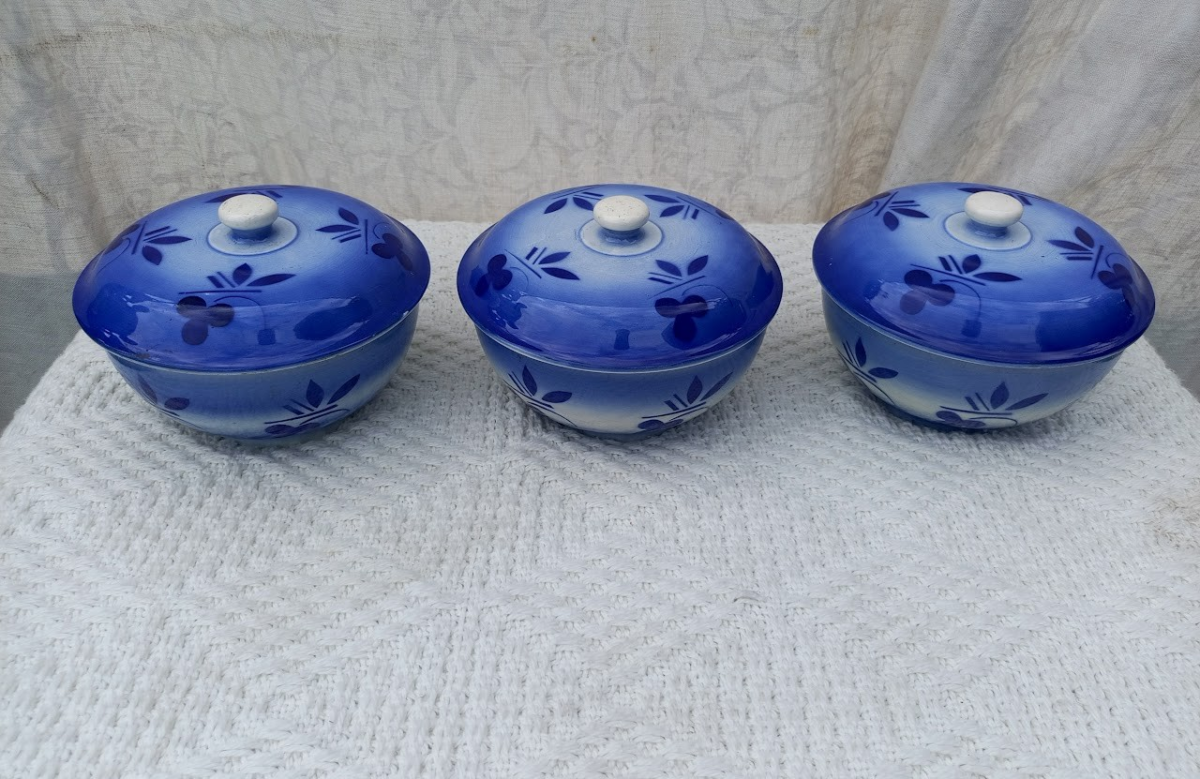 Ceramic dish 2 Brown Swirl Lidded Bowl Set (Trio) - Image 1