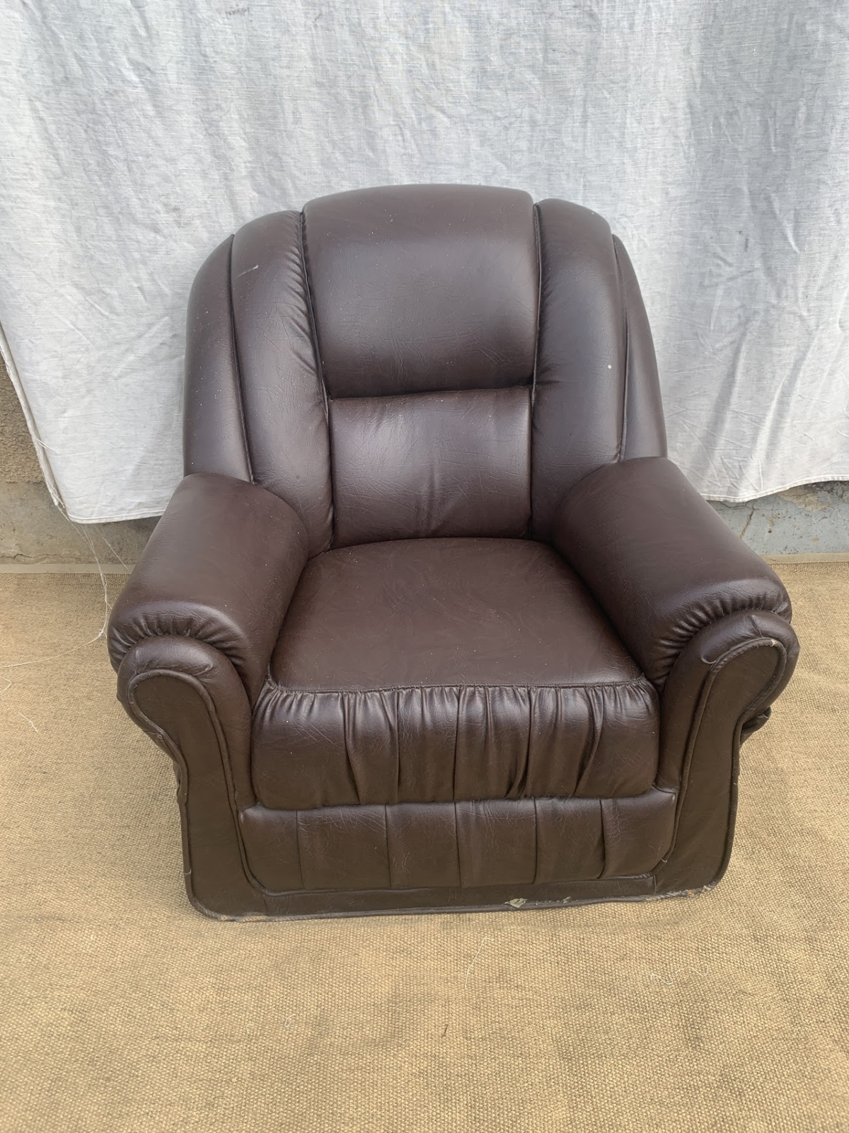 Dark brown leather single seater - Image 2