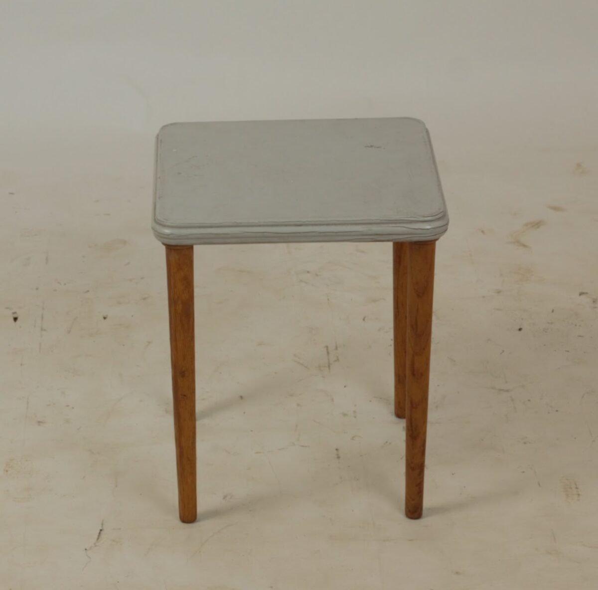 Grey wooden stool Grey wooden stool - Image 1