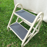 Metal ladder