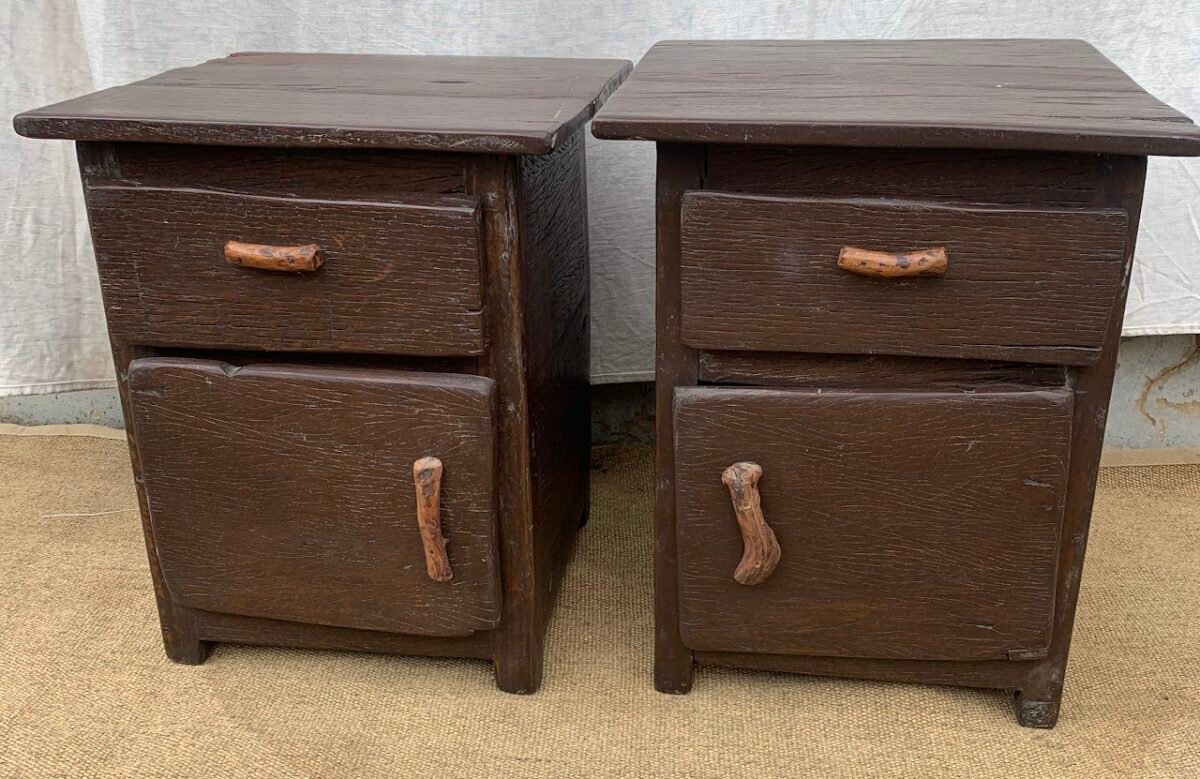 Oak bedside cabinet - Image 2
