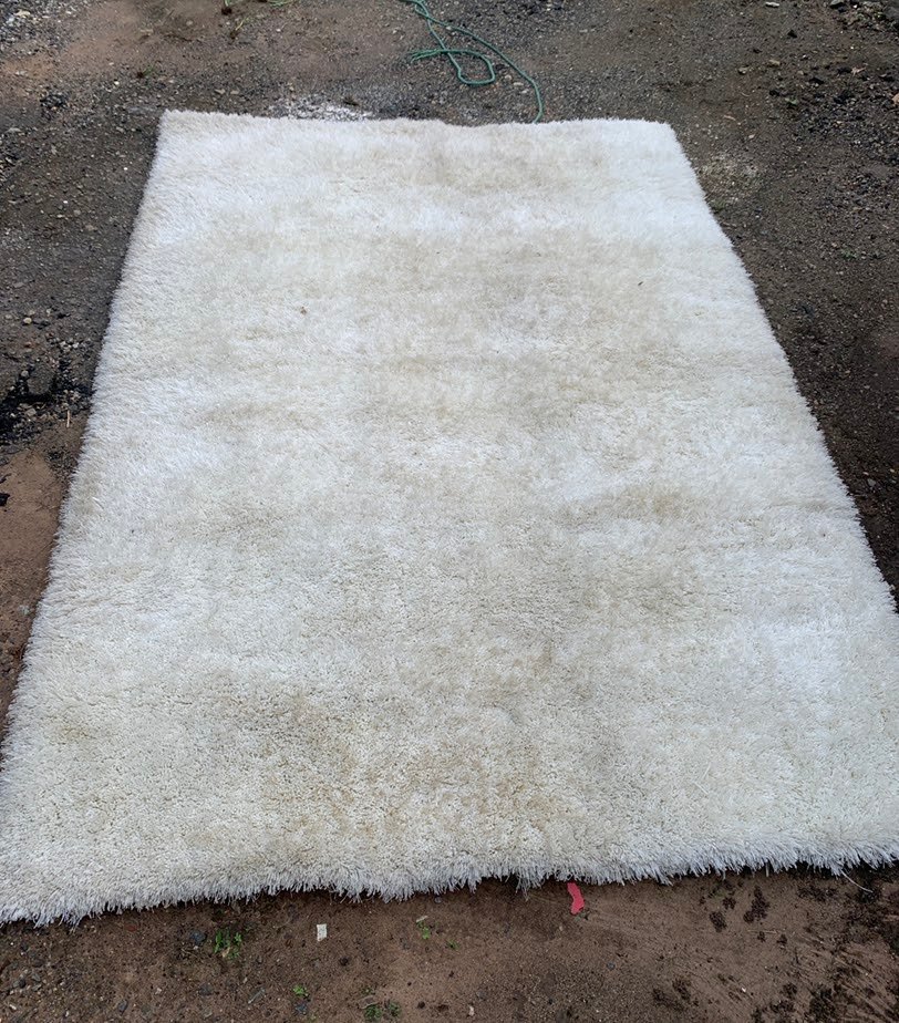 Off white fur rug Off white fur rug - Image 1