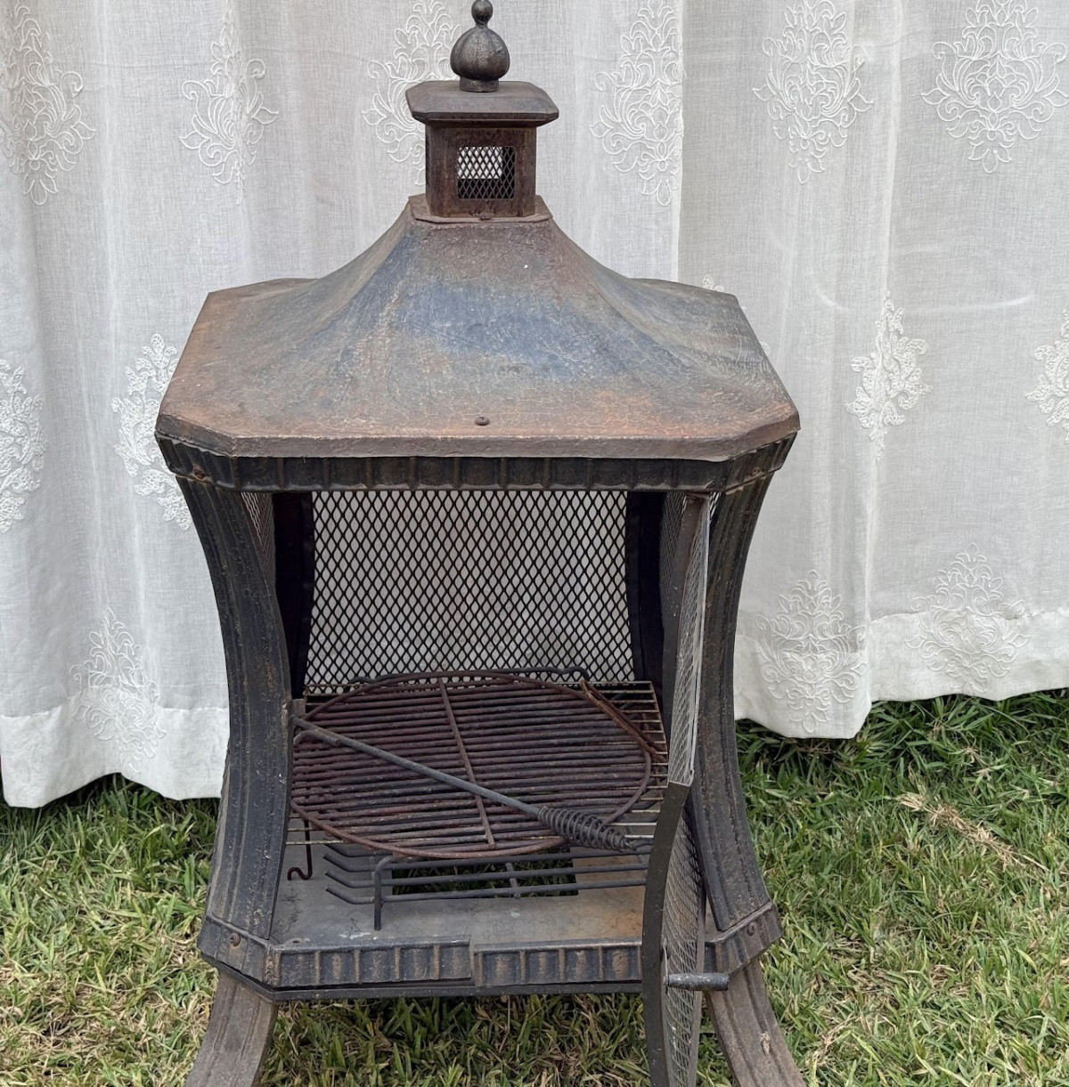 Outdoor Fire Pit - Image 2
