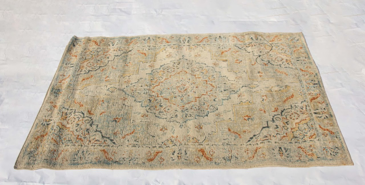 Patterned rug Patterned rug - Image 1